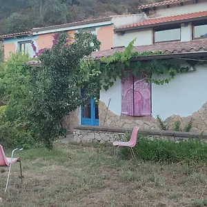 Il Nuraghe Couette-café