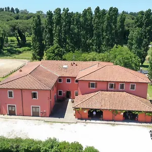 Szálloda Casale La Sterpaia