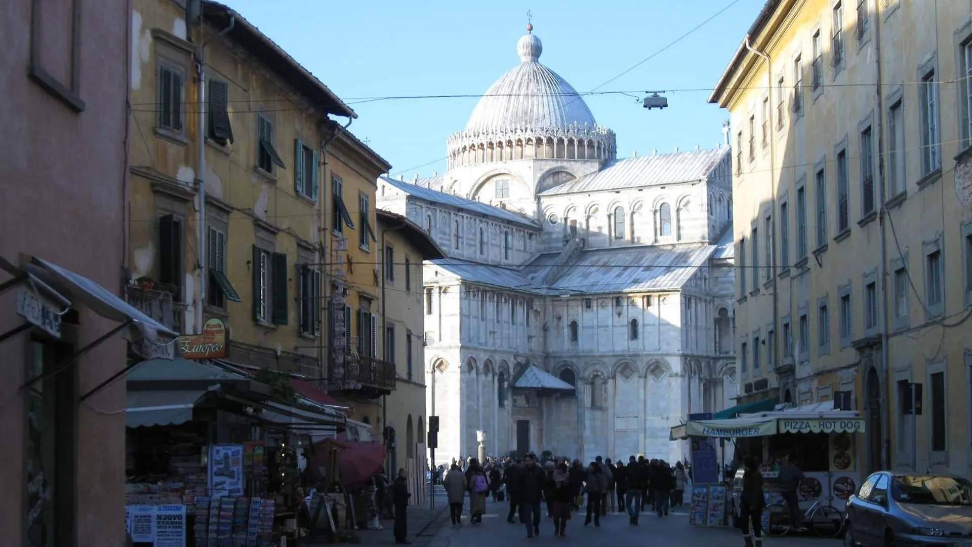 Window To The Tower Bed and Breakfast Pisa Bed & Breakfast