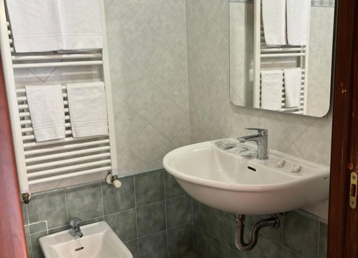 *** Bed & Breakfast Window To The Tower Bed and Breakfast Pisa Italië