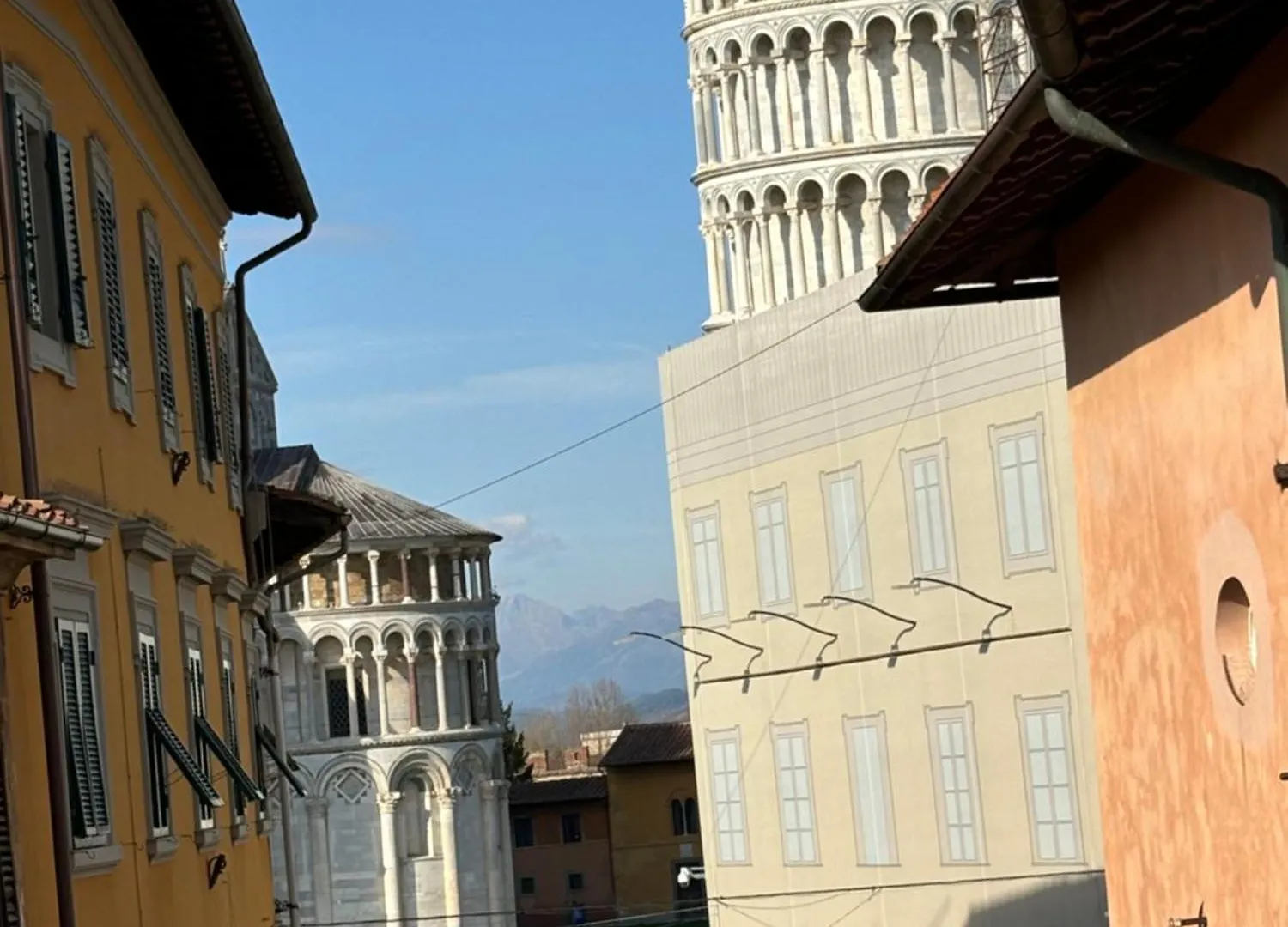 Window To The Tower Bed and Breakfast Pisa Bed & Breakfast