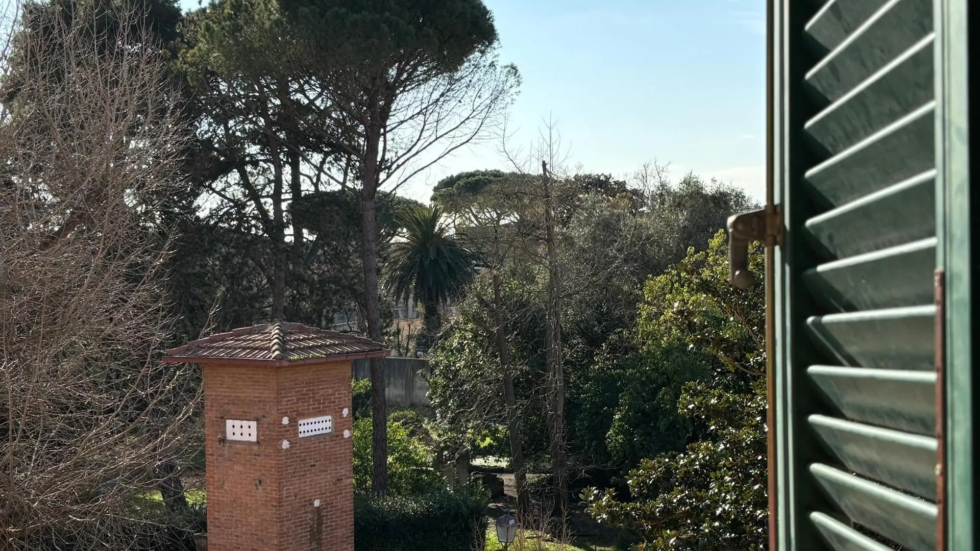 ***  Window To The Tower Bed & Breakfast Pisa İtalya