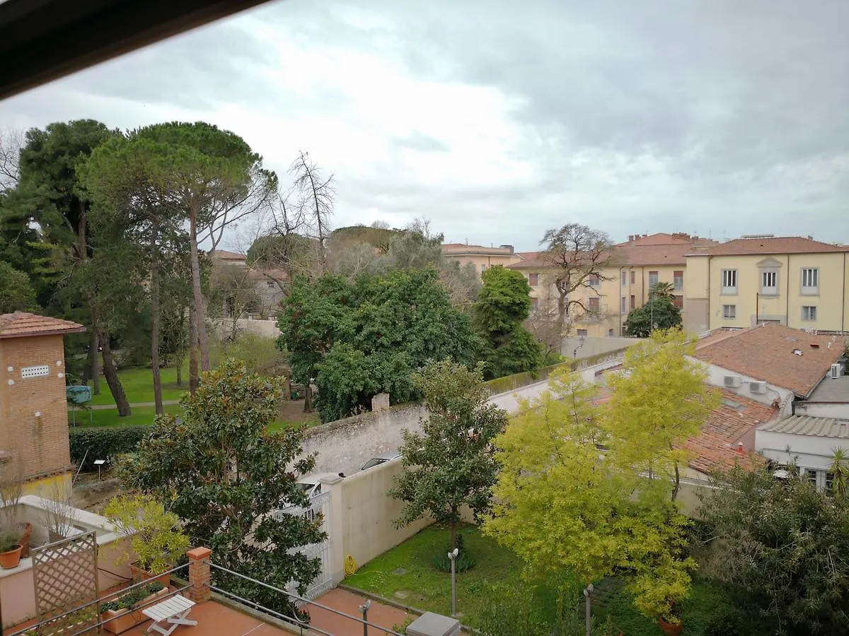 Window To The Tower Bed & Breakfast Pisa